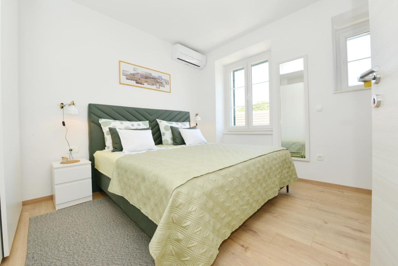 Apartman Junona - Poluotok Na Dlanu Zadar Extérieur photo